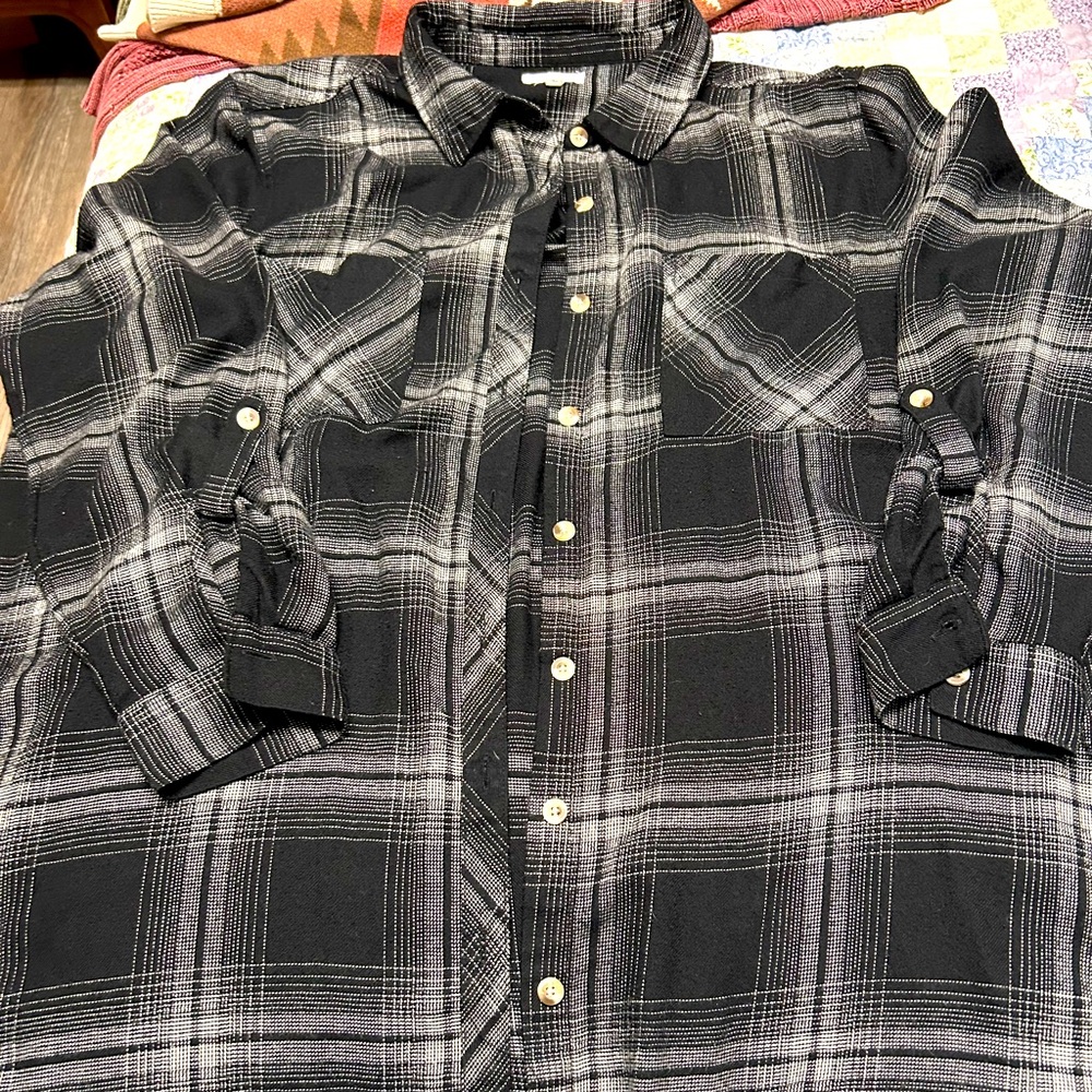 Maurices Black and Gray Checkered Women’s Flannel Shirt